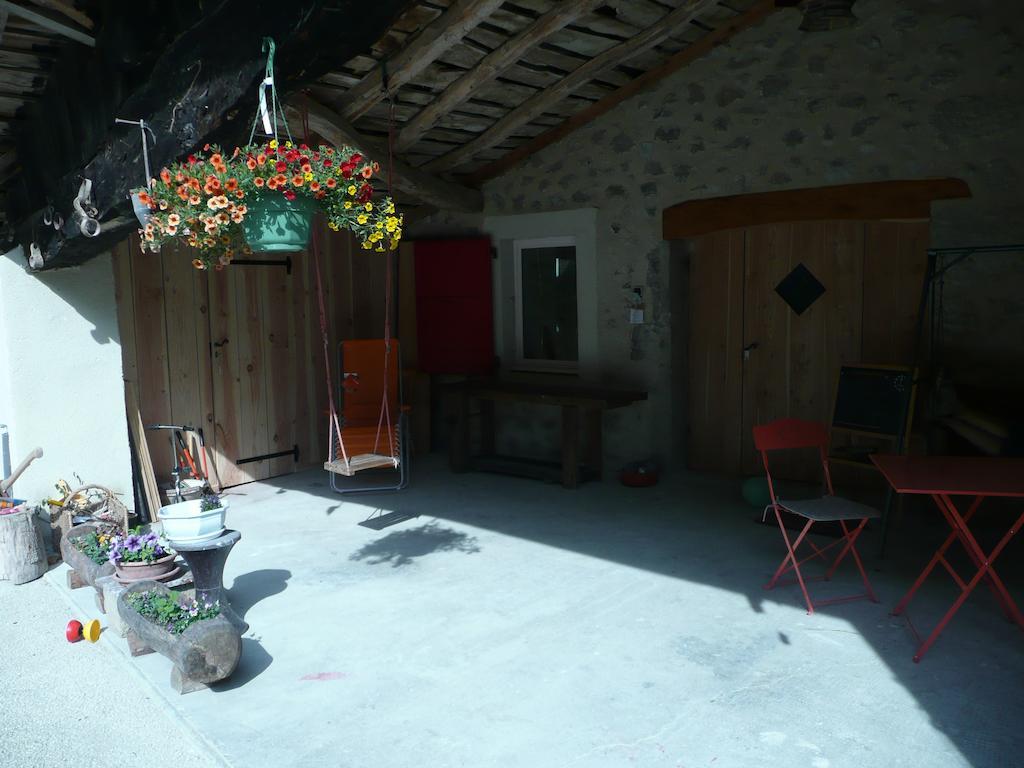 La Grange d'Agnès Bed and Breakfast Montmaur-en-Diois Esterno foto